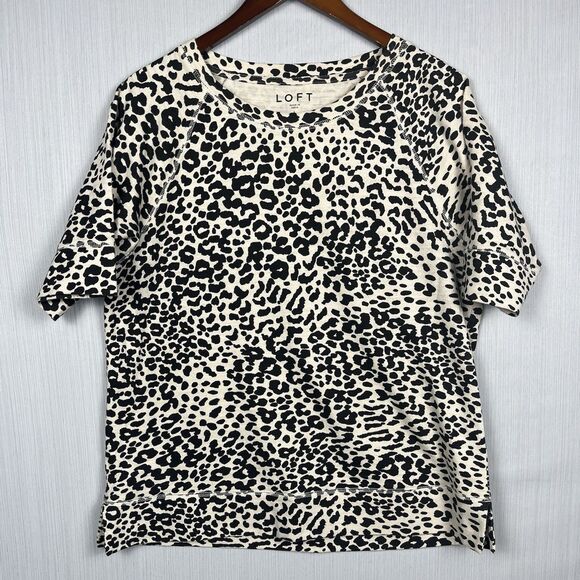 Neutral Leopard Sweatshirt Tee Short Sleeve Raglan Split Hem LOFT Large - Picture 2 of 9